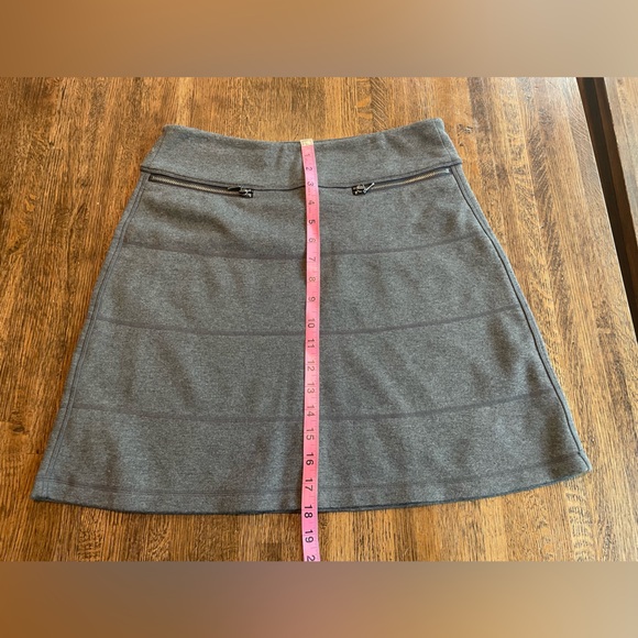 Athleta Strata Skirt — size small - Picture 5 of 6